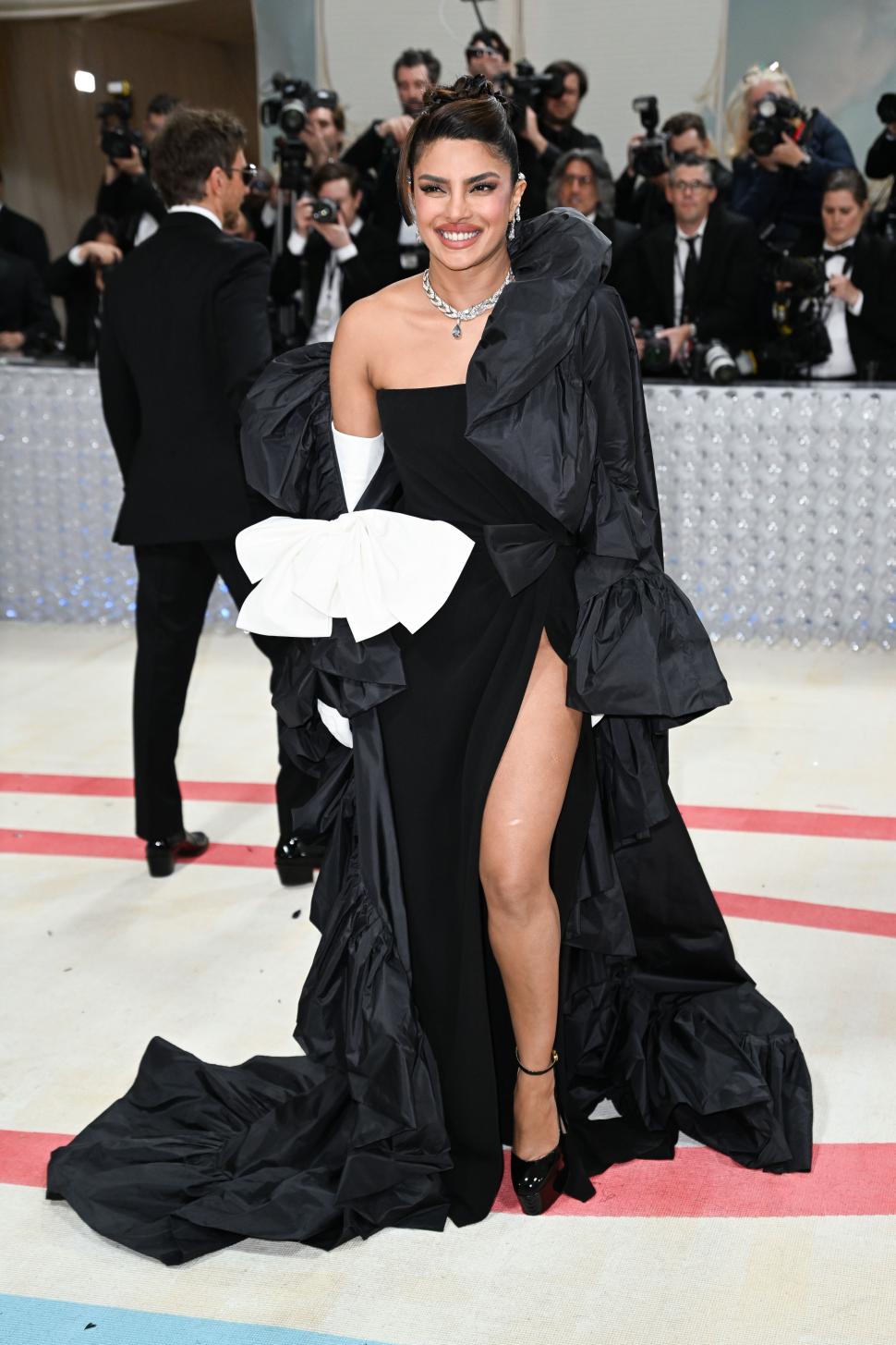 Gala Met 2023 | Cele mai spectaculoase ținute purtate de celebrități pe covorul roșu 831667