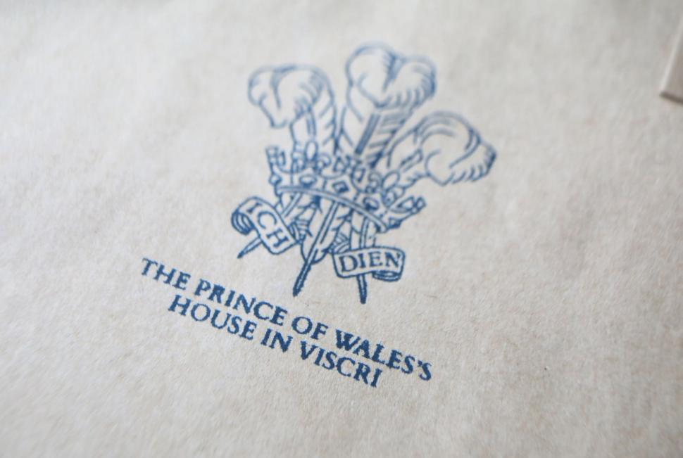 Reportaj The New York Times despre casa regelui Charles din Transilvania. Cât costă să dormi în patul monarhului    831518