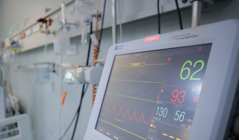 A murit fata de 14 ani din Cluj, care s-a înecat cu un jeleu 831757