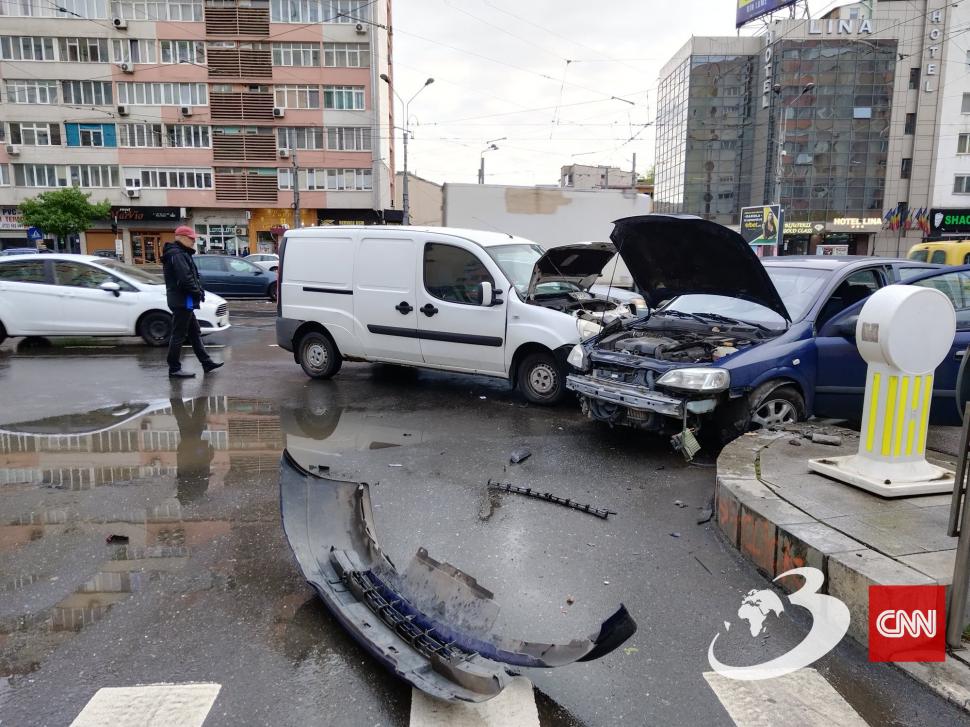 Accident grav pe Şos. Ştefan cel Mare din București: Tramvaiele, blocate pe ambele sensuri 832811