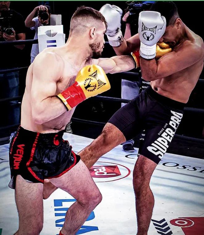 El este Marian "The Terror" Lăpușneanu, românul campion mondial la K1 832971