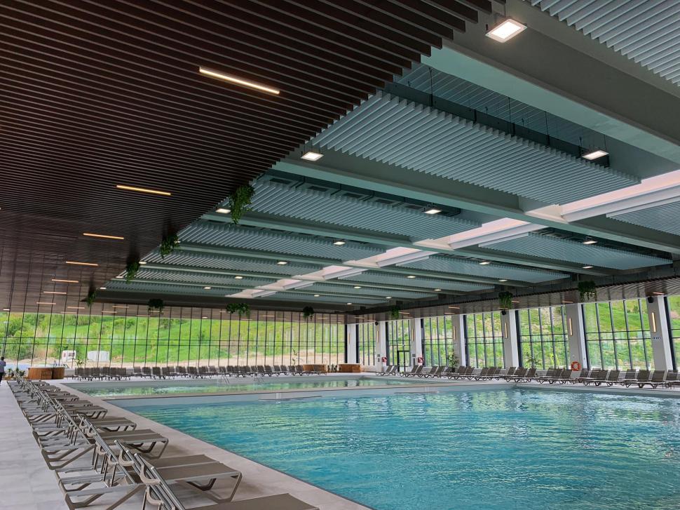 Când se deschide cea mai nouă stațiune balneară din România și ce tarife are pentru turiști 833655