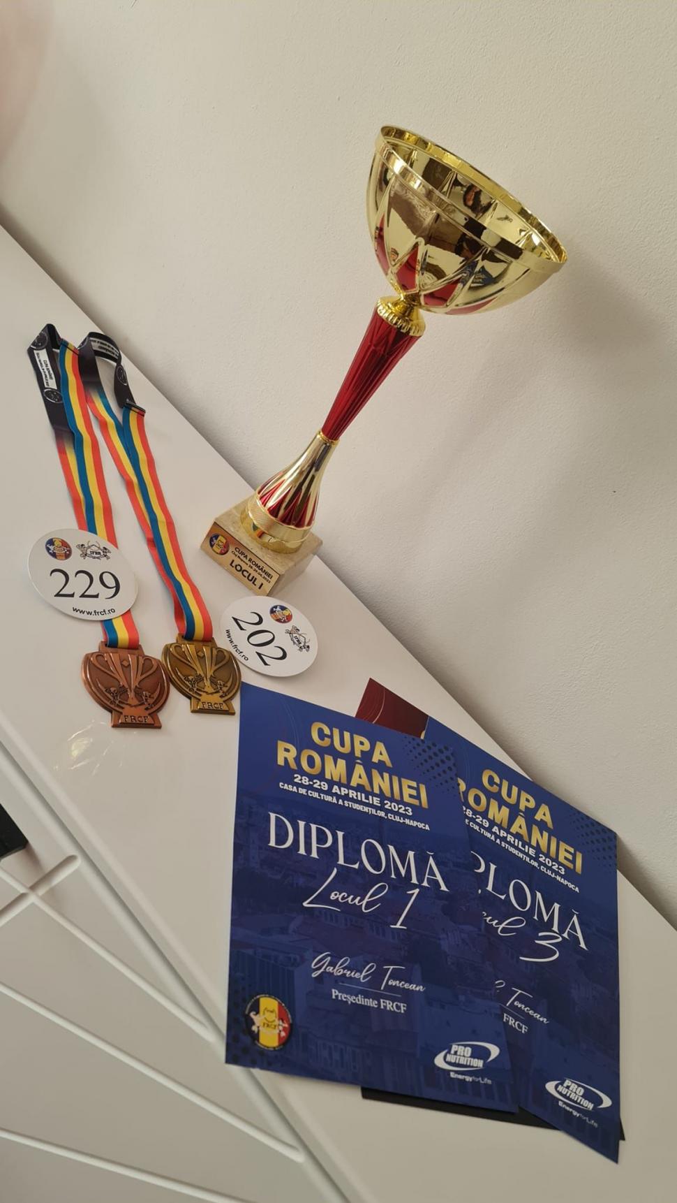 Cum arată noua campioană naţională la fitness. Este medic și are 47 de ani 833835