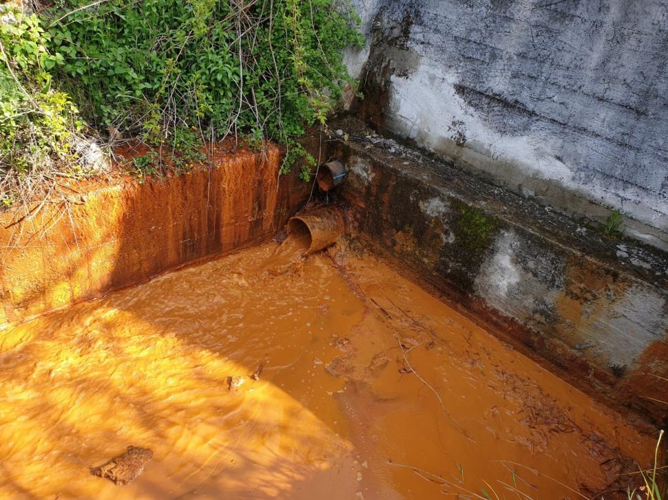 Alertă de poluare pe râul Bistrița! Sunt depășiri foarte mari la fier, zinc, cupru. Mesajul transmis de autorităţi 833827