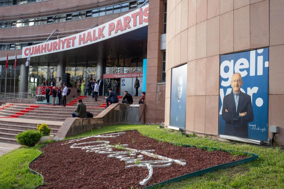 Final dramatic al numărării votului: Erdogan - 49,5 %, Kilicdaroglu - 44,8% | Antena 3 CNN scrie în direct o nouă pagină de istorie a lumii 833877