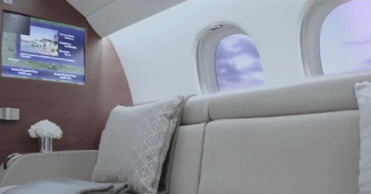 Klaus Iohannis zboară cu avionul privat la un summit european. Costurile deplasării sunt clasificate, iar toaleta pare să aibă hublou 834142