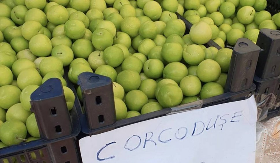 Cât costă un kilogram de corcodușe din Turcia în piețele din România. "Băi ați innebunit? Se găsesc pe marginea drumului"