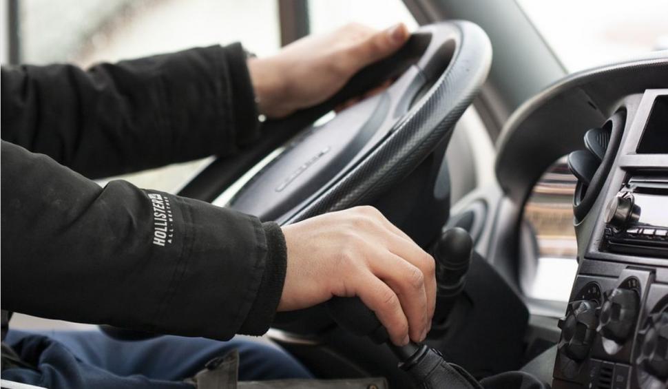 Ce a făcut un adolescent de 15 ani care s-a ales cu trei dosare penale în doar câteva ore