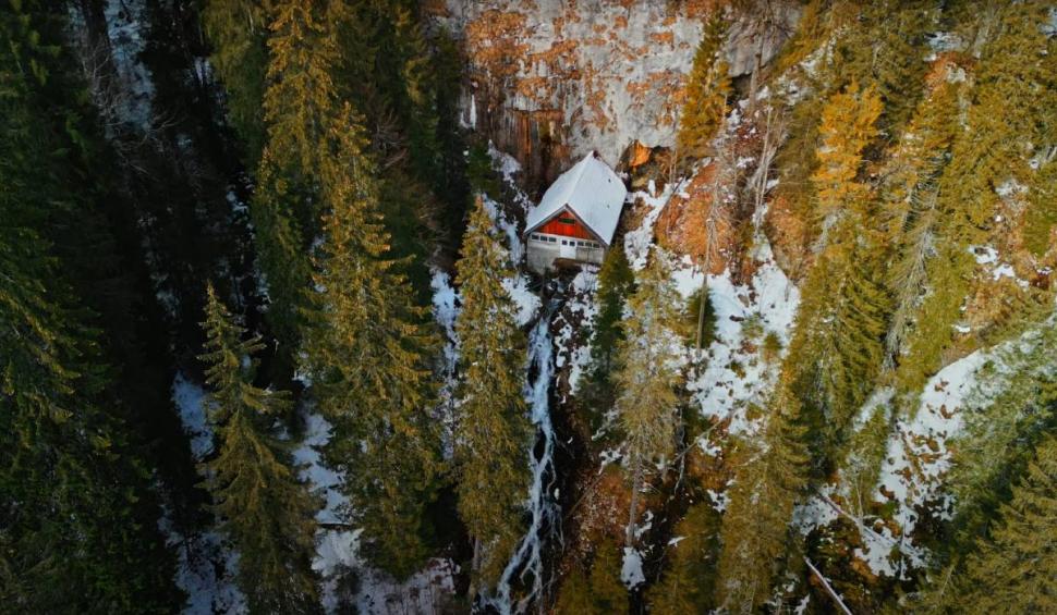 Locul uimitor din România unde Nicolae Ceauşescu a fost fascinat de "cea mai pură apă din lume" 834648