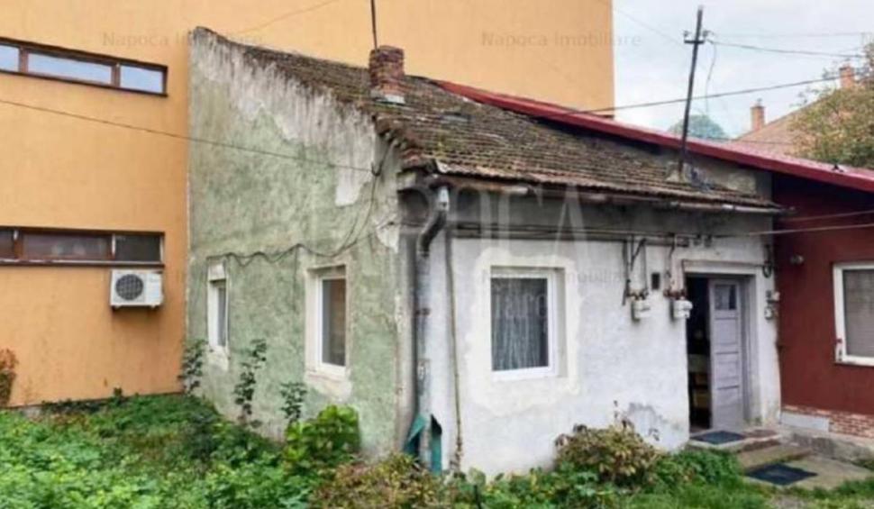 Un "coteț cochet", situat lângă un bloc din Cluj, se vinde cu 50.000 de euro. Ce beneficii sunt prezentate 834701