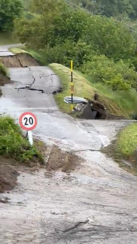 "Trăim Apocalipsa". Ciclonul a făcut prăpăd în Italia! Mașini luate de viituri şi școli închise din cauza inundațiilor 834685