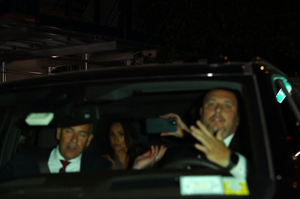 Prințul Harry și Meghan, la un pas de un "accident catastrofal" cu maşina după ce au fost urmăriţi de paparazzi 834732