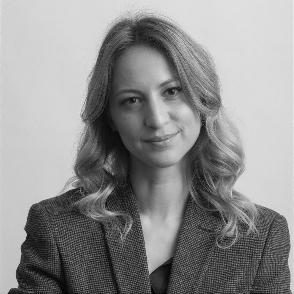 Cunoscută actriță din București, revoltată până la lacrimi: "Azi am fost bătută în Cișmigiu, în plină zi, lângă podul ăsta frumos" 834936