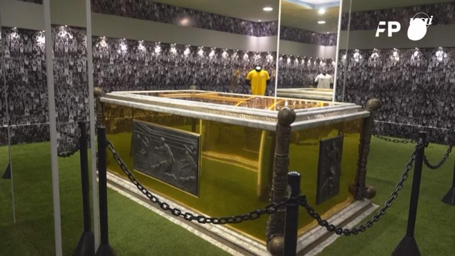 Mormântul de lux al legendarului Pele a fost deschis publicului. Imagini inedite din interior 834971