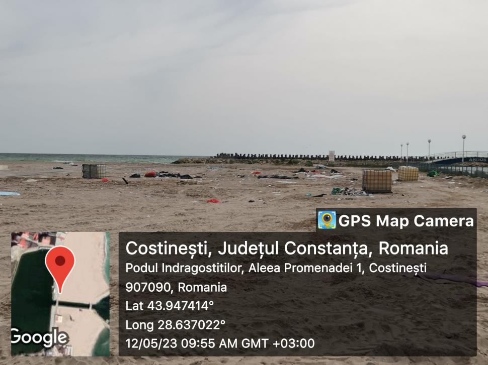 Mizerie de nedescris pe plaja din Costineşti la două săptămâni după festivalul la care au participat zeci de mii de tineri 834872