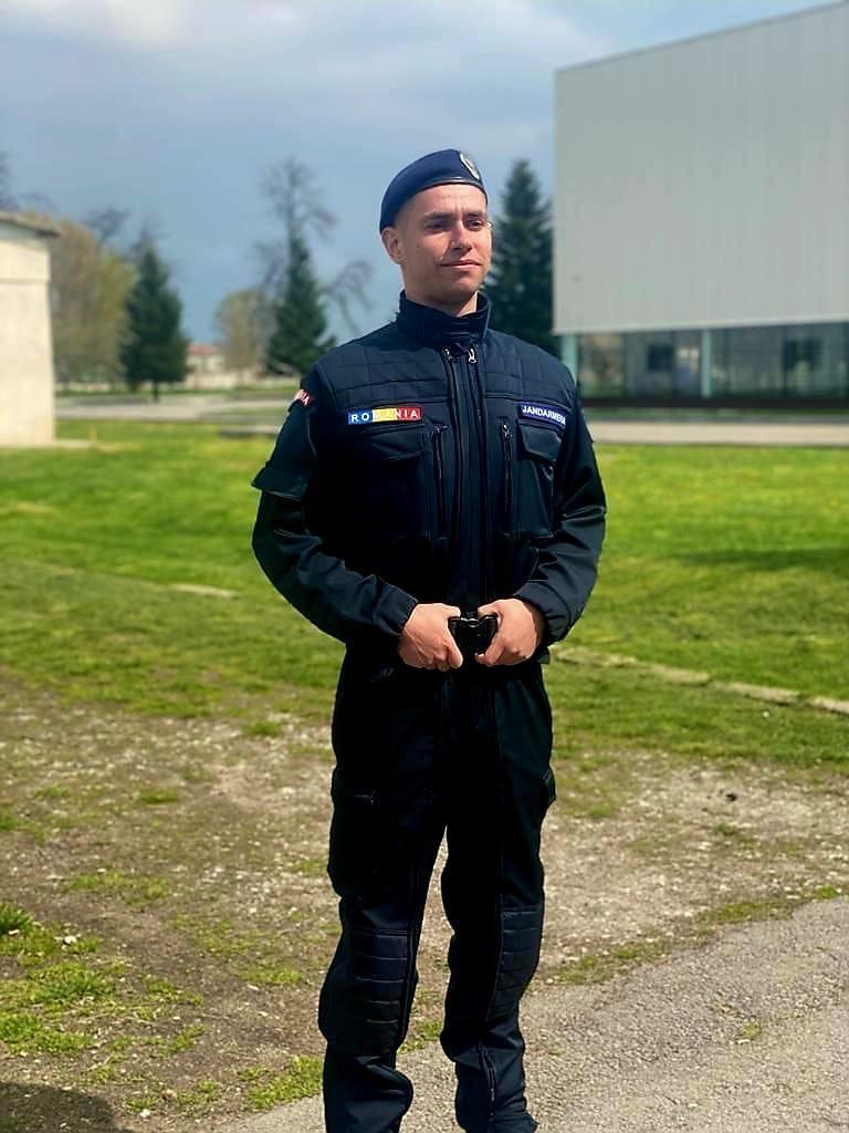 Tânăr jandarm, înger păzitor pentru victimele unui accident în Dâmboviţa: "Totul s-a petrecut într-o secundă" 835101
