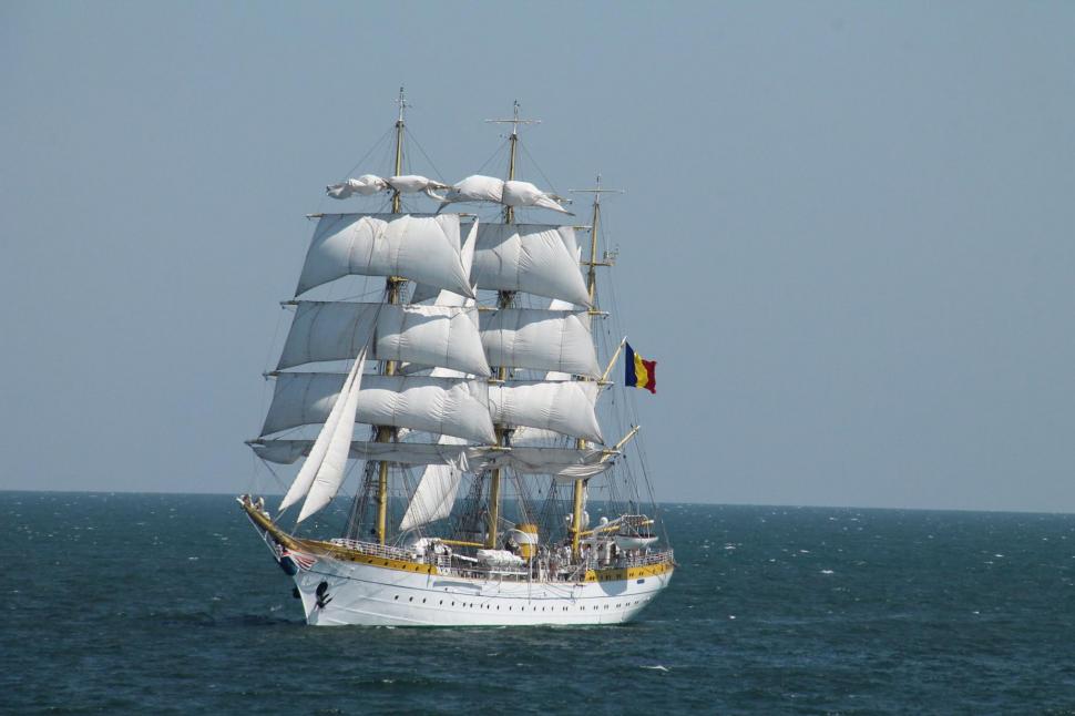 Nava-școală "Bricul Mircea" poate fi vizitată de turişti, în acest weekend, de Zilele Constanţei 835254