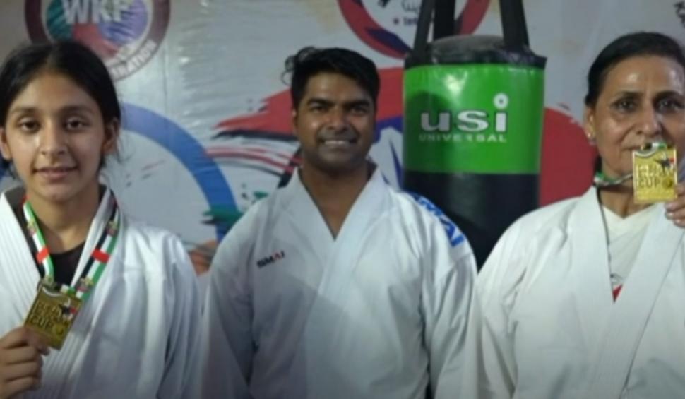 O bunică și nepoata ei au obținut medalii la o competiție internațională de karate din Dubai: "Visul din copilărie mi s-a împlinit" 835323