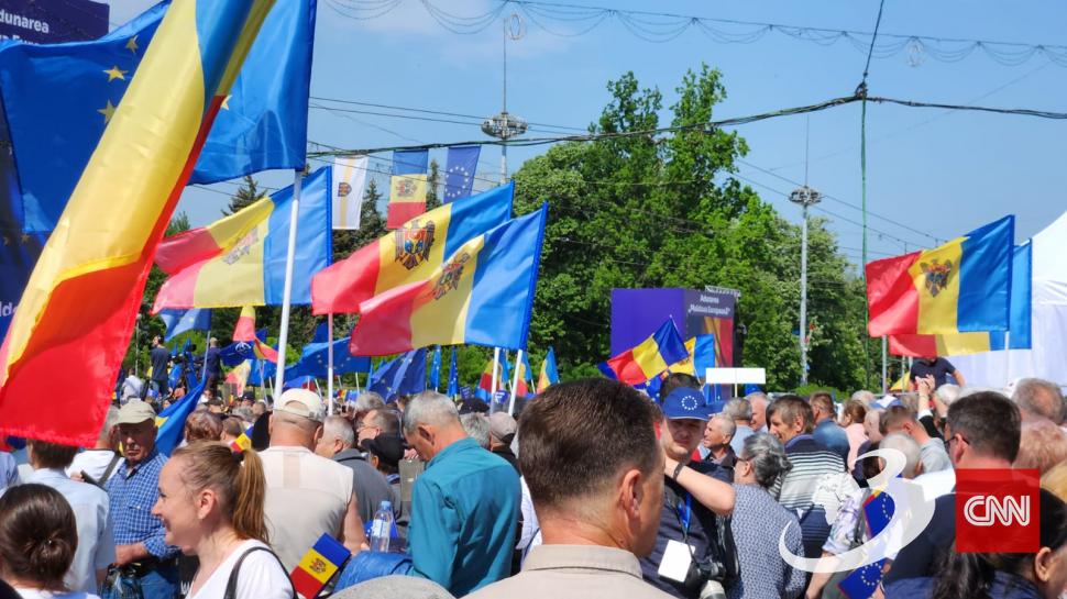 Zeci de mii de oameni la mitingul pro-european din Chișinău. Președintele PE, Roberta Metsola, a scandat cu mulțimea: Solidaritate! 835405