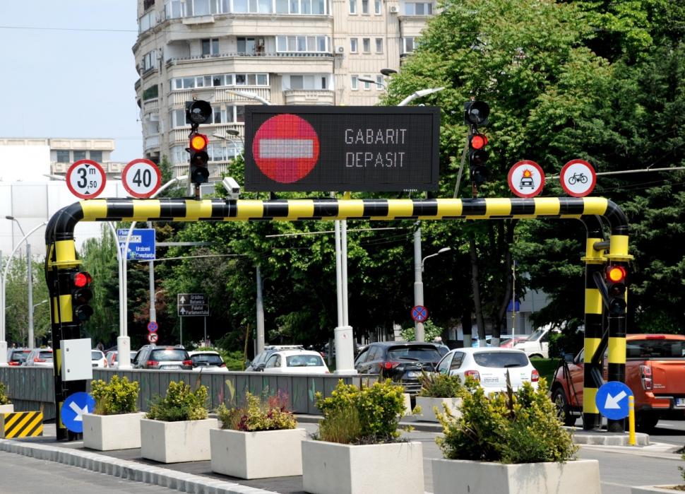 Primăria Sectorului 4, apel public pentru şoferii care circulă prin pasajul Unirii | Respectaţi regulile de circulaţie 835600