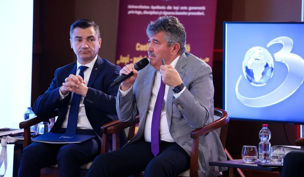 Conferinţa Naţională "Iaşi - polul excelenţei în sănătate" | România Inteligentă 835860