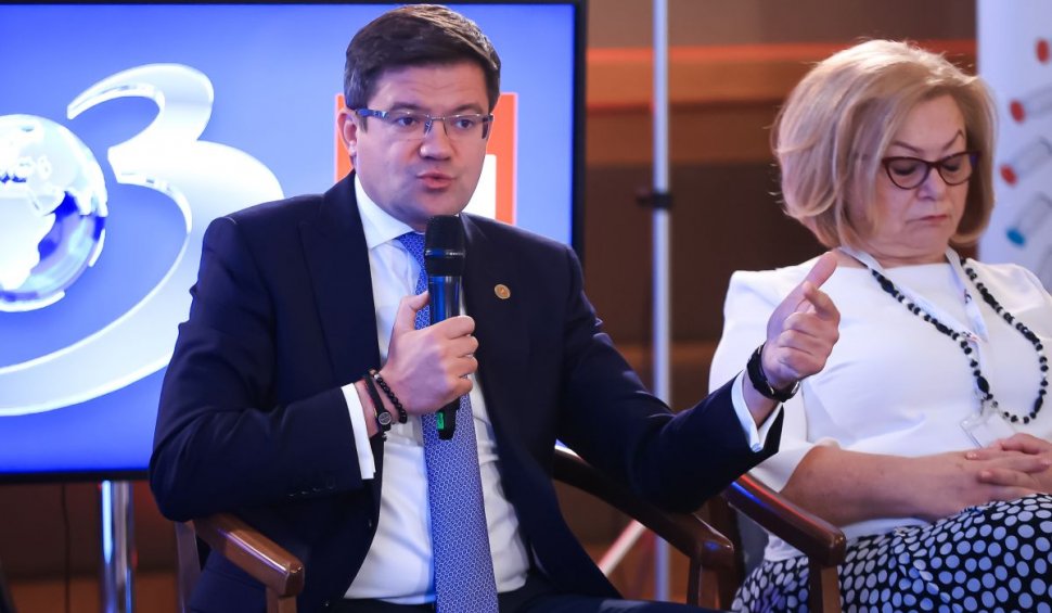 Costel Alexe, președinte CJ Iași: "Educaţia şi sănătatea nu trebuiau politizate"