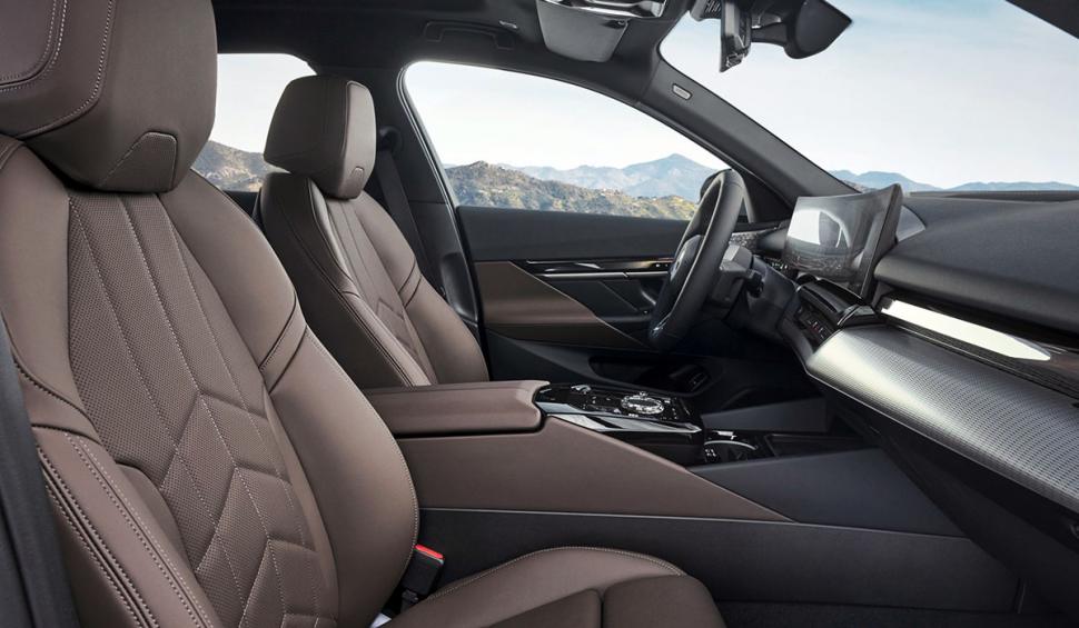 A mai apus o eră! În noul BMW Seria 5, șoferii pot semnaliza schimbarea benzii folosind doar privirea 836202