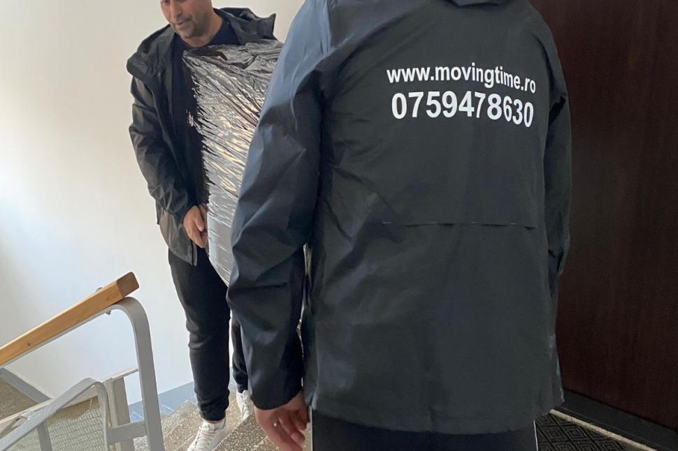 Cum te poate ajuta o firmă de mutări mobilă 836371