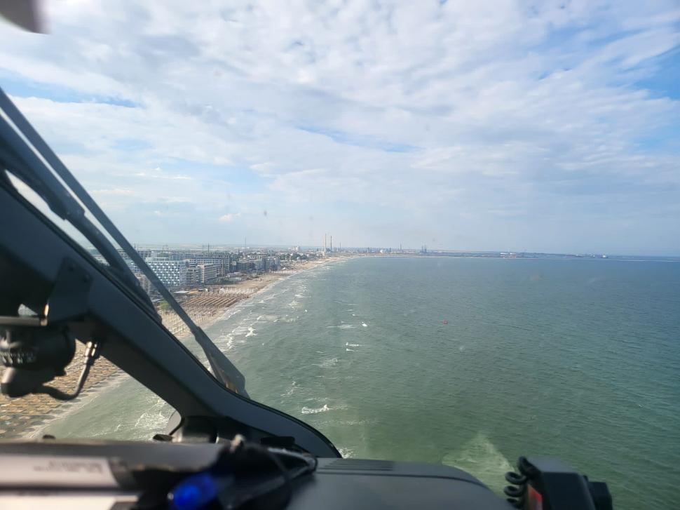 Alertă în staţiunea Mamaia. Două persoane au intrat în apă şi nu au mai ieşit la mal 836937