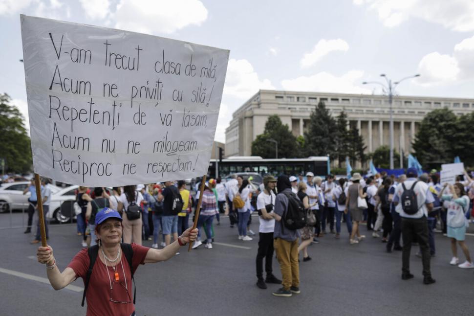20.000 de profesori, la cel mai mare protest din ultimii ani, în Bucureşti | Iohannis, discuţii cu o delegaţie a  protestatarilor la Palatul Cotroceni 837157