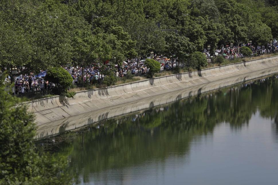 20.000 de profesori, la cel mai mare protest din ultimii ani, în Bucureşti | Iohannis, discuţii cu o delegaţie a  protestatarilor la Palatul Cotroceni 837187