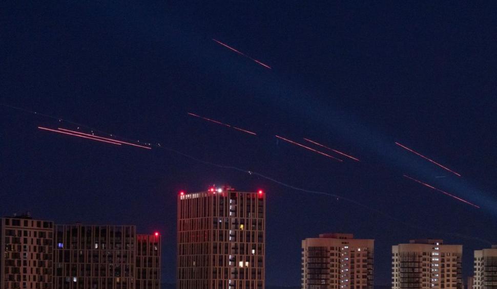  Zelenski anunță că au fost stabilite datele operațiunilor din cadrul contraofensivei. Rusia a atacat Kievul pentru a treia oară în 24 de ore 837003