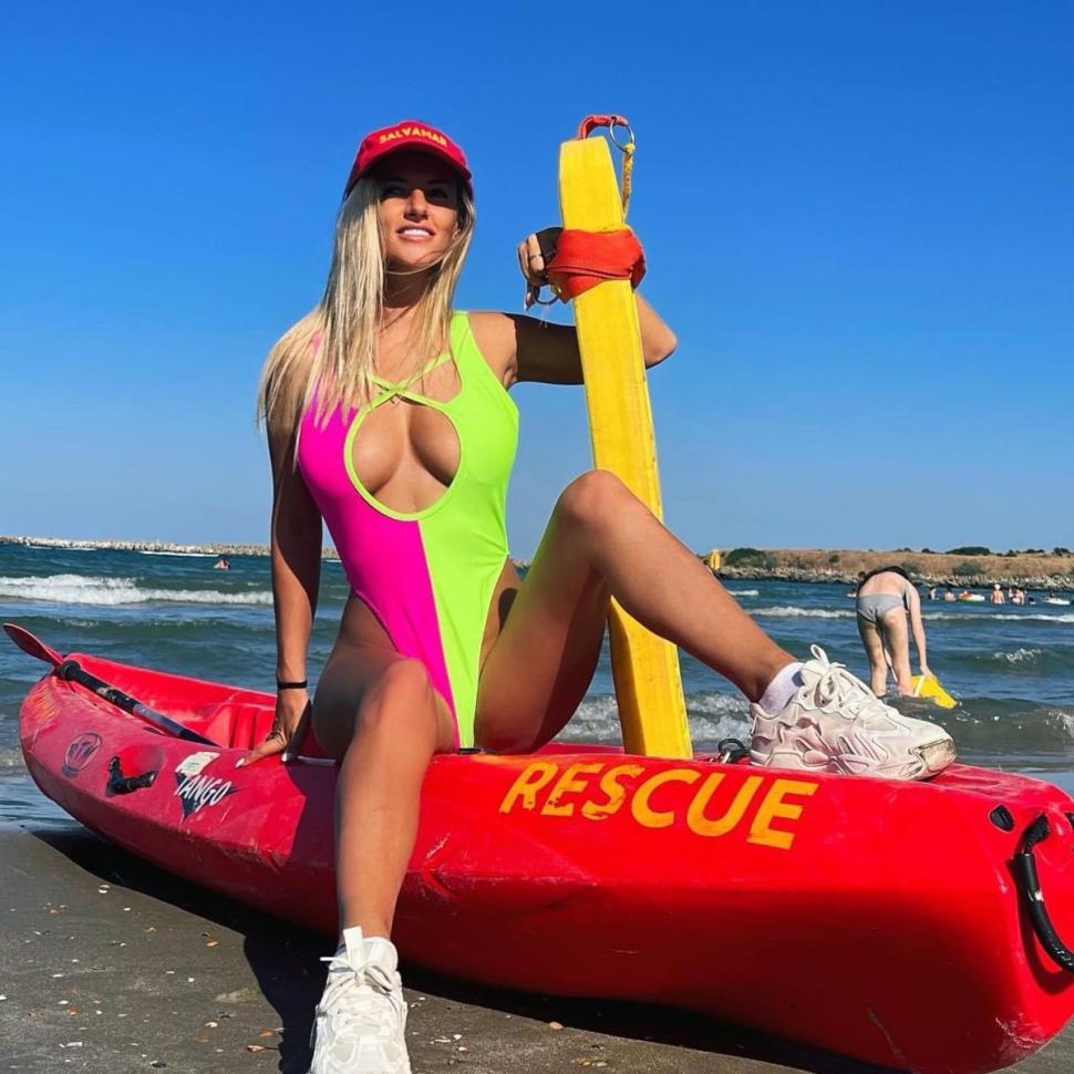 O influenceriță sprijină greviştii: "Părinții mei, profesori, au avut credite pe care le-am închis eu făcând Tiktok". Povestea Ştefaniei Costache 837048