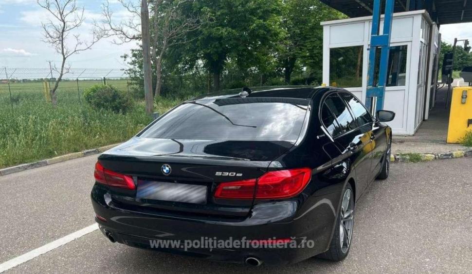 Un român şi-a cumpărat un BMW cu 10.000 de euro mai ieftin, dar a rămas şi fără maşină, şi fără bani, când s-a întors acasă
