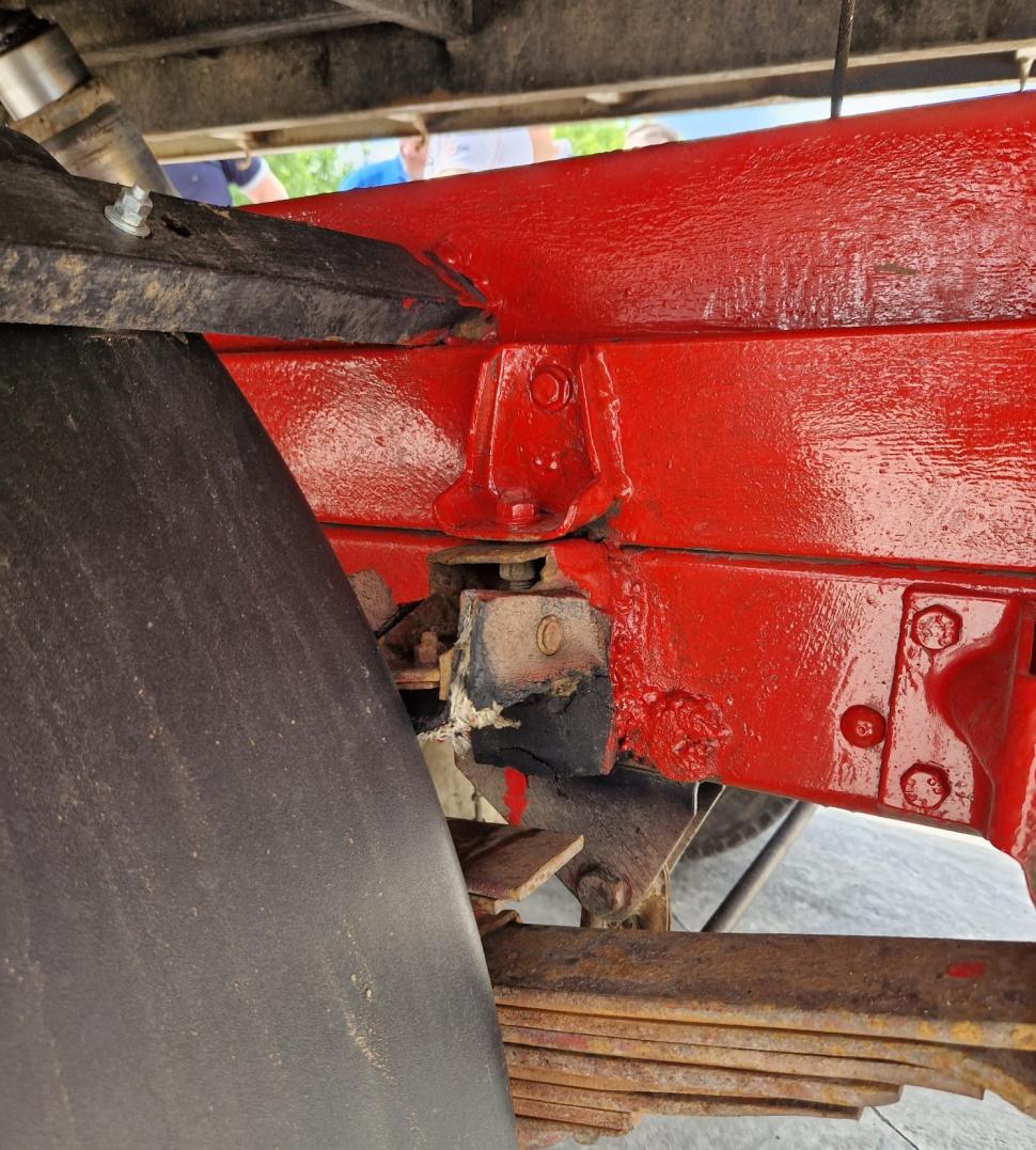 "Misiune mai puțin obișnuită la RAR Tulcea” Ce a făcut șoferul unei autoutilitare după ce vehiculul a picat inspecția 837466