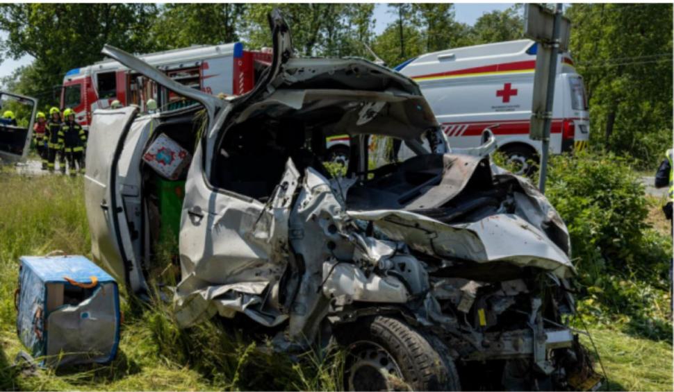 Curier român mort într-un accident teribil pe o şosea din Austria | Imagini cu impactul devastator 837625