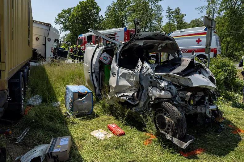 Curier român mort într-un accident teribil pe o şosea din Austria | Imagini cu impactul devastator 837633