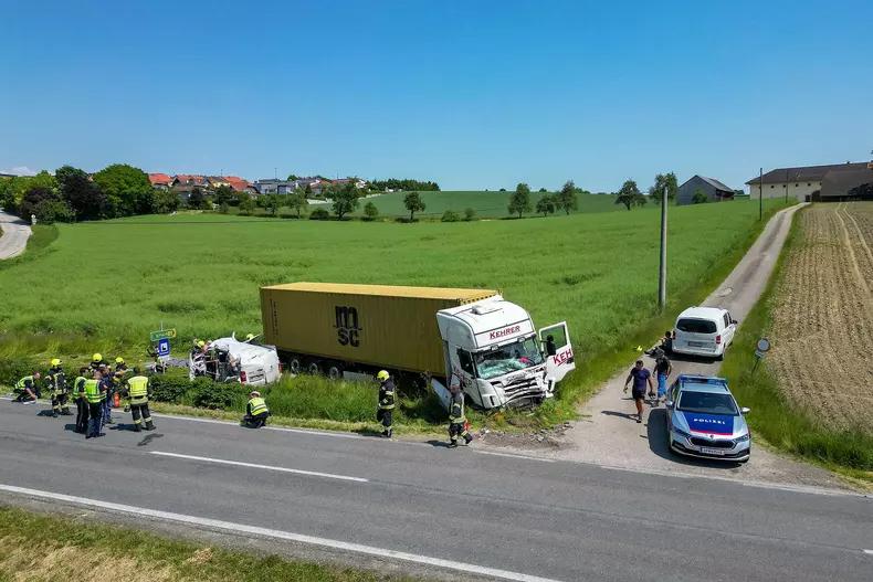 Curier român mort într-un accident teribil pe o şosea din Austria | Imagini cu impactul devastator 837634