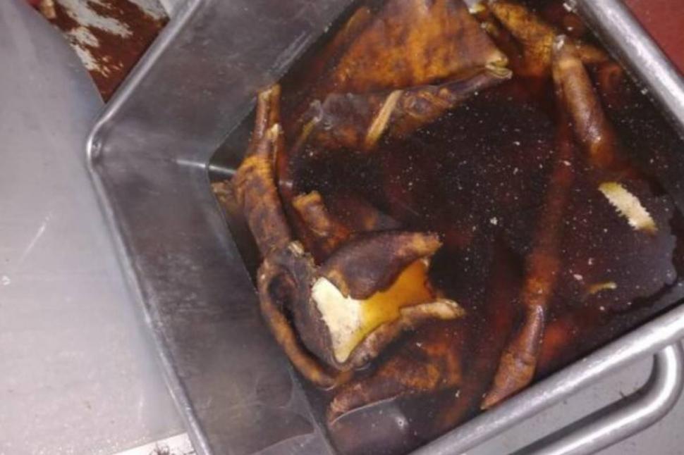 O fabrică de mezeluri din Ilfov, închisă și amendată cu 70.000 de lei de ANPC. Ce nereguli au găsit inspectorii 837485