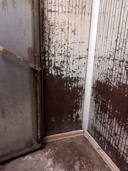 O fabrică de mezeluri din Ilfov, închisă și amendată cu 70.000 de lei de ANPC. Ce nereguli au găsit inspectorii 837488