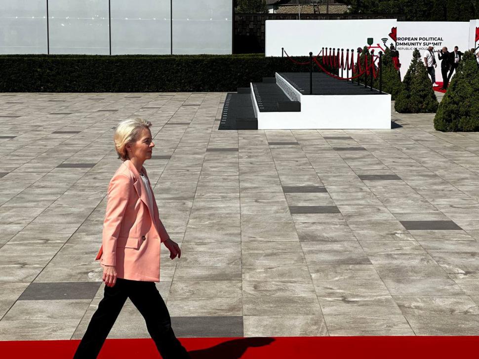 Summitul CPE 2023 de la Bulboaca | Klaus Iohannis şi Volodimir Zelenski, declaraţie comună cu privire la integrarea euroatlantică a Ucrainei 837567