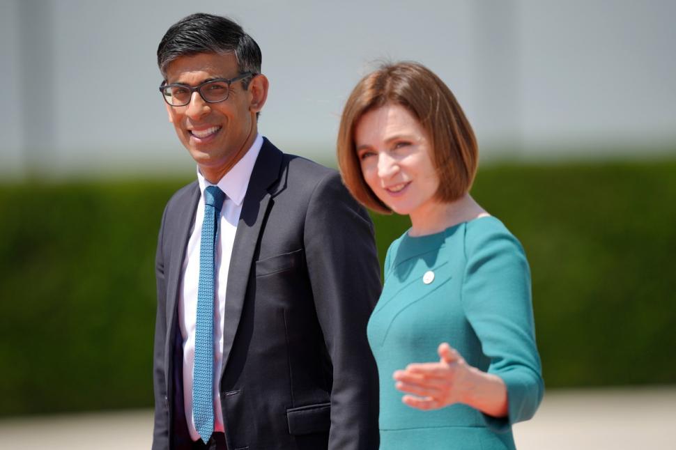 Summitul CPE 2023 de la Bulboaca | Klaus Iohannis şi Volodimir Zelenski, declaraţie comună cu privire la integrarea euroatlantică a Ucrainei 837599