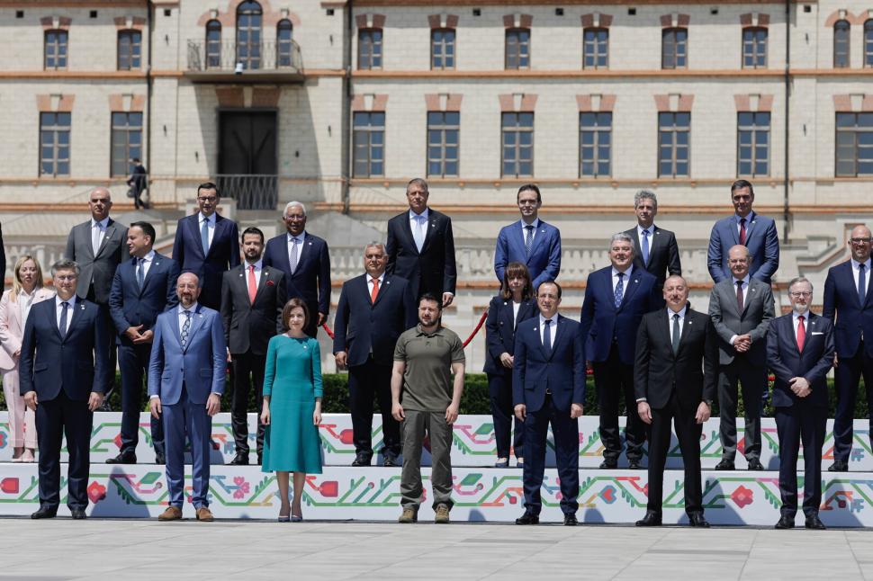 Summitul CPE 2023 de la Bulboaca | Klaus Iohannis şi Volodimir Zelenski, declaraţie comună cu privire la integrarea euroatlantică a Ucrainei 837641