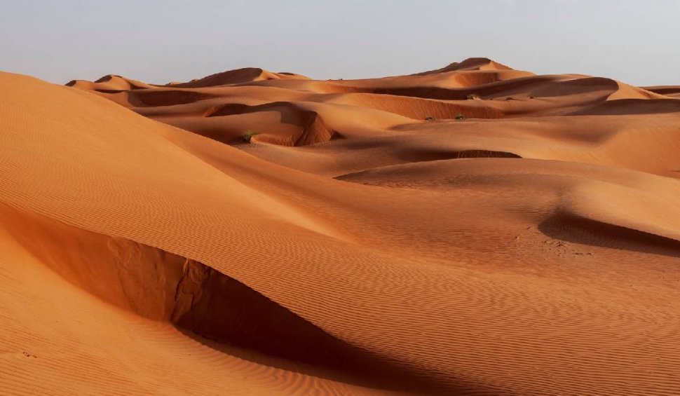 Chinezii vor să sape o gaură de peste 11.000 de metri adâncime în deșert. Care este scopul