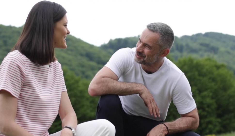 Liliana Gearap, una dintre femeile care conduc lumea pe deasupra norilor, a gătit alături de Ştefan Lungu, în ultima ediţie a sezonului 4 "Gătit la costum" 837474