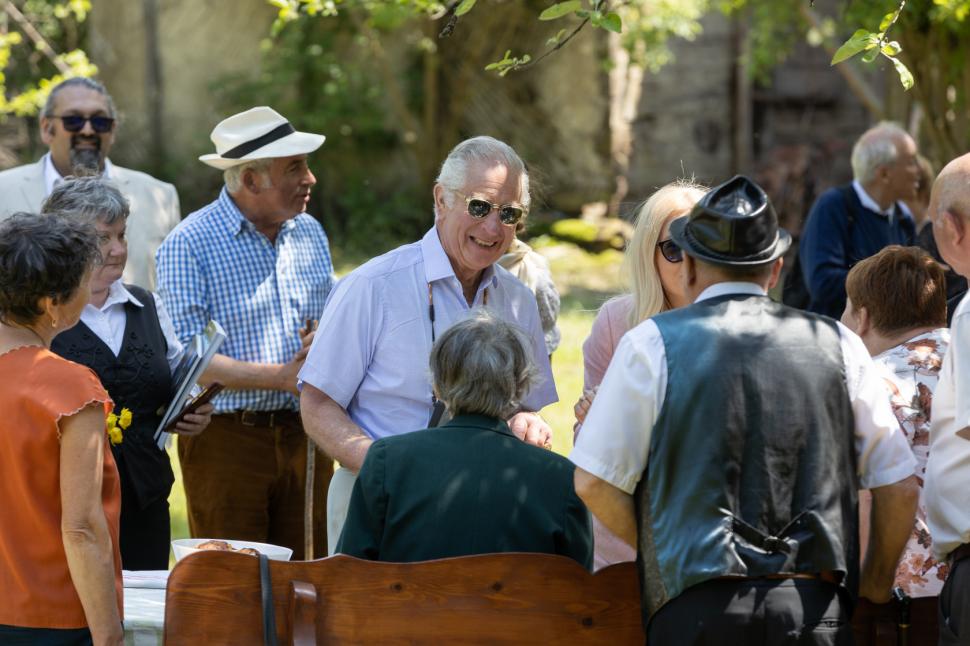 Primele imagini cu Regele Charles al III-lea la picnicul de la Valea Zălanului 838038