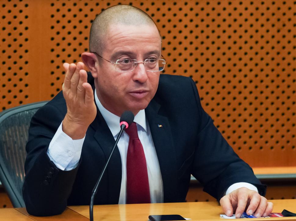 Aparatul electrocasnic care alungă ţânţarii. Dr. Tudor Ciuhodaru: "Femeile, un magnet pentru aceste insecte" 838556