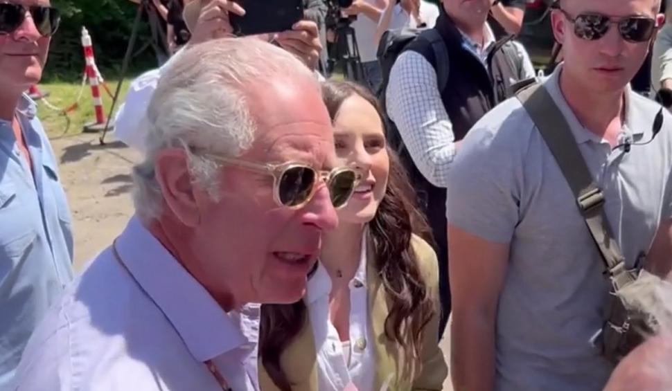 Noi imagini cu Regele Charles al III-lea la Valea Zălanului | Ce cadouri a primit de la localnici 838405