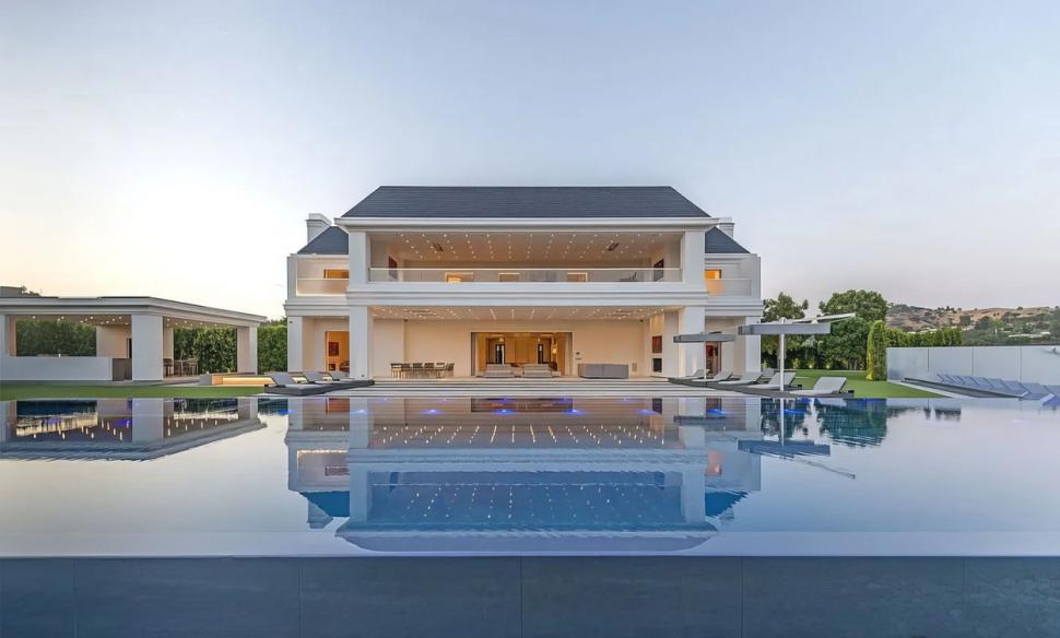 Primele imagini cu locuința cumpărată de Jennifer Lopez și Ben Affleck. A costat peste 60 de milioane de dolari 838353