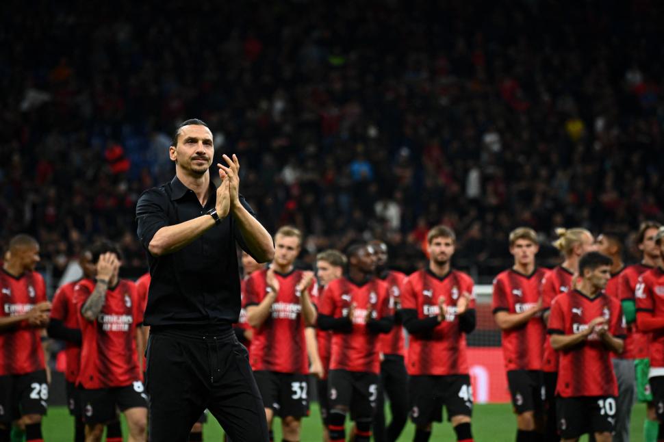 Zlatan Ibrahimovic a spus adio fotbalului, cu ochii în lacrimi: "Spun la revedere fotbalului, nu vouă" 838439